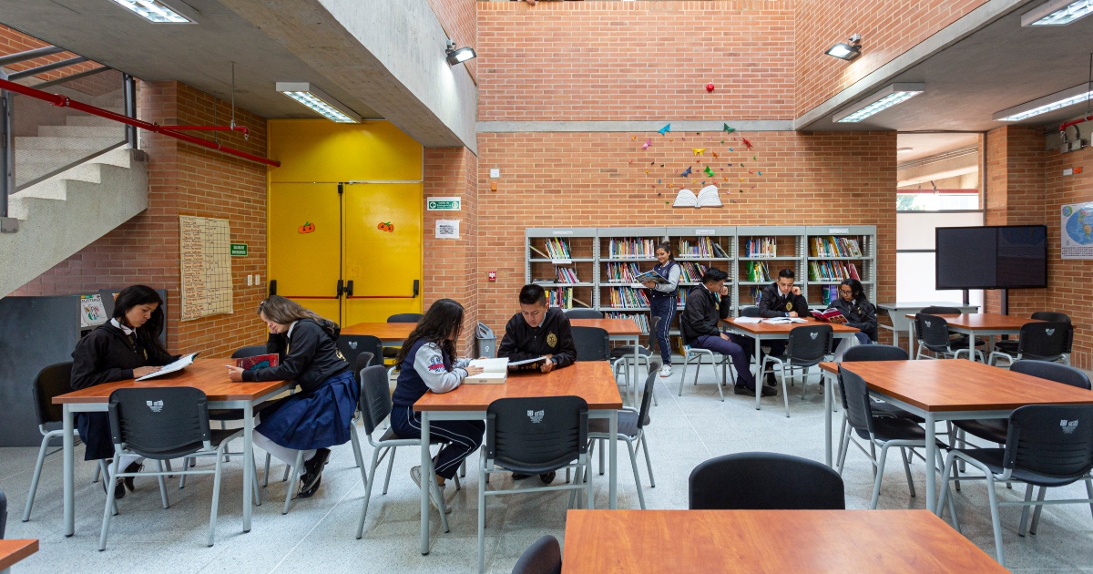 Becas en Bogotá tercera convocatoria de Jóvenes a la E inscripciones 