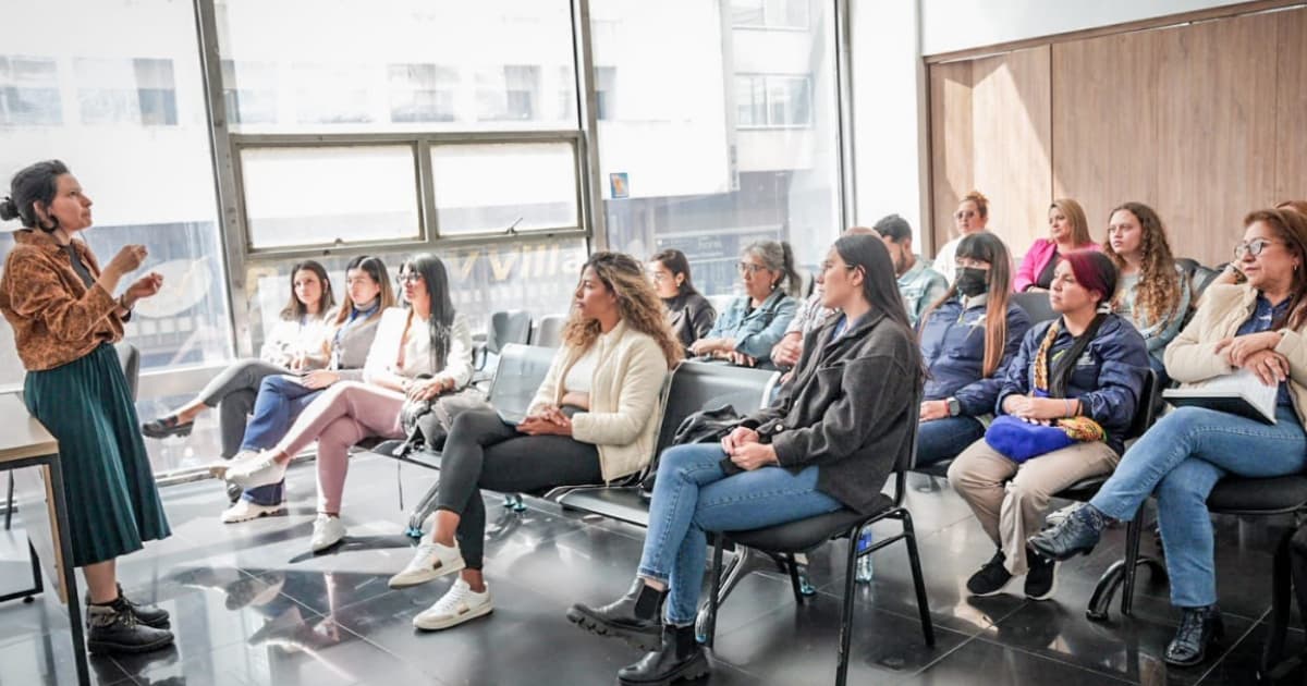 Curso gratis en Bogotá para mujeres de finanzas personales 23 de mayo