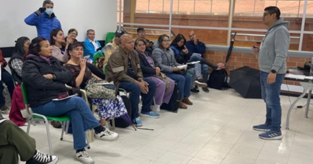 Cursos gratis Bogotá en sistemas, alimentos, formación trabajo en mayo de 2025