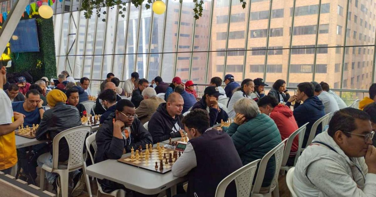 Planes Día del Padre torneo de ajedrez y juegos de mesa Bogotá 2025