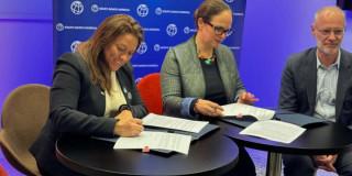 Bogotá Aqueduct signs commitment to water security strategy World Bank