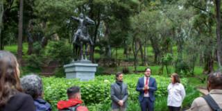 Metro Bogotá entregó escultura Simón Bolívar a parque La Independencia mayo 2025